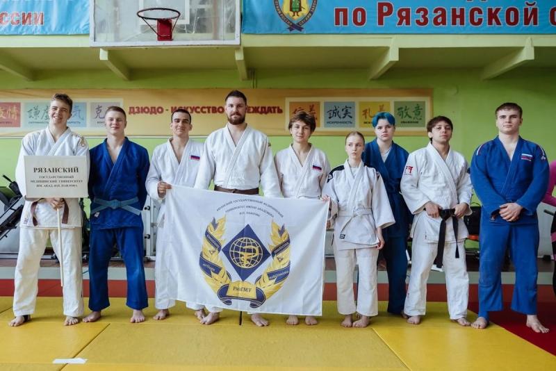 Команда РязГМУ